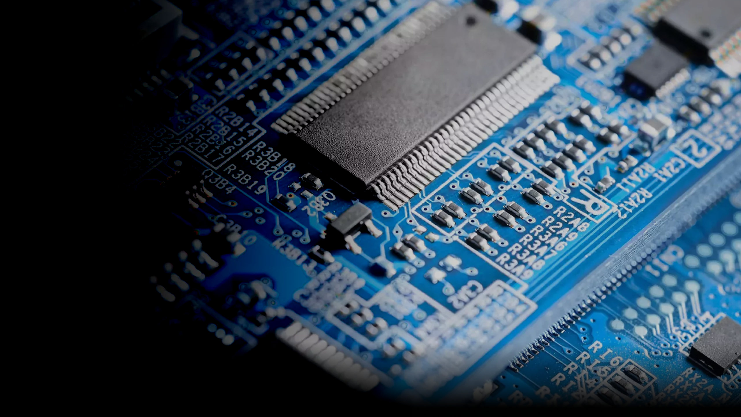 Exail header digital iq