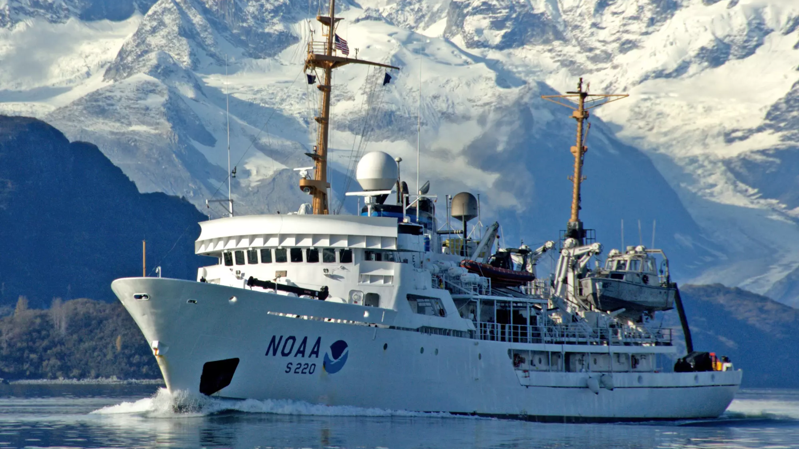 Hydro vessel