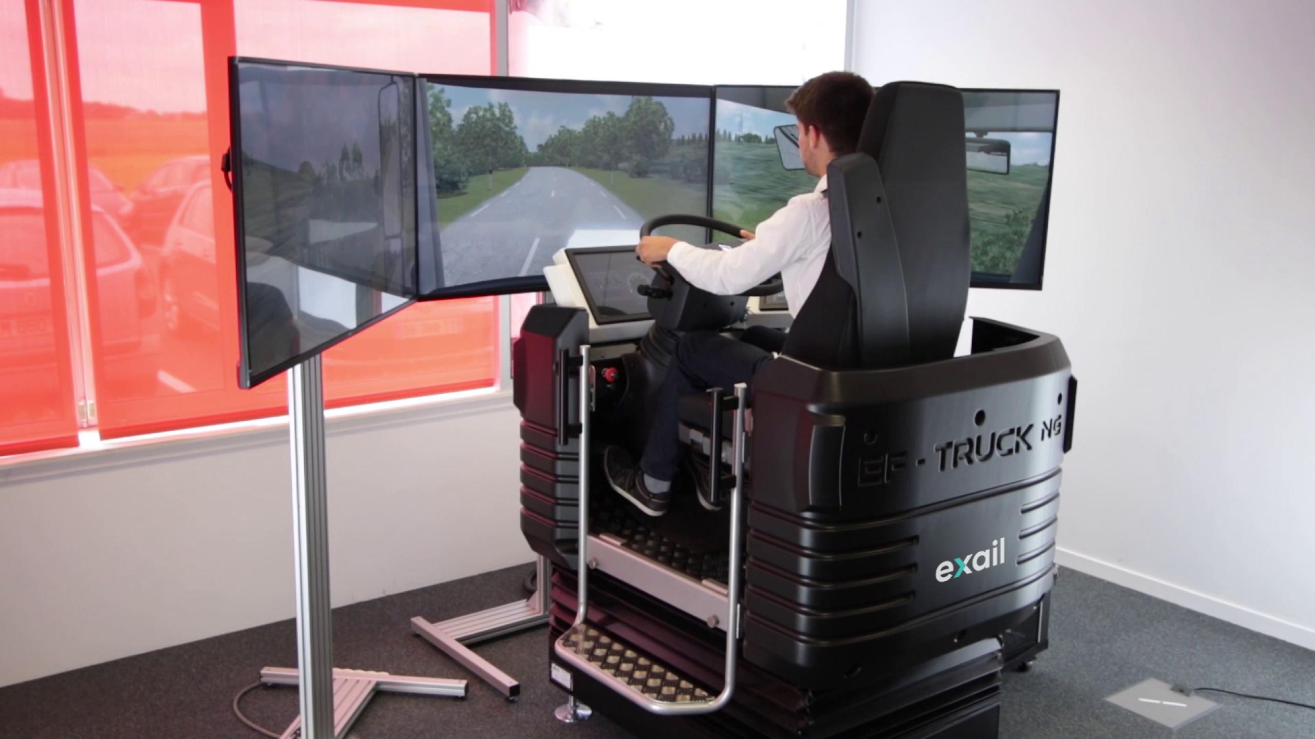 Exail header driving training simulation for industry