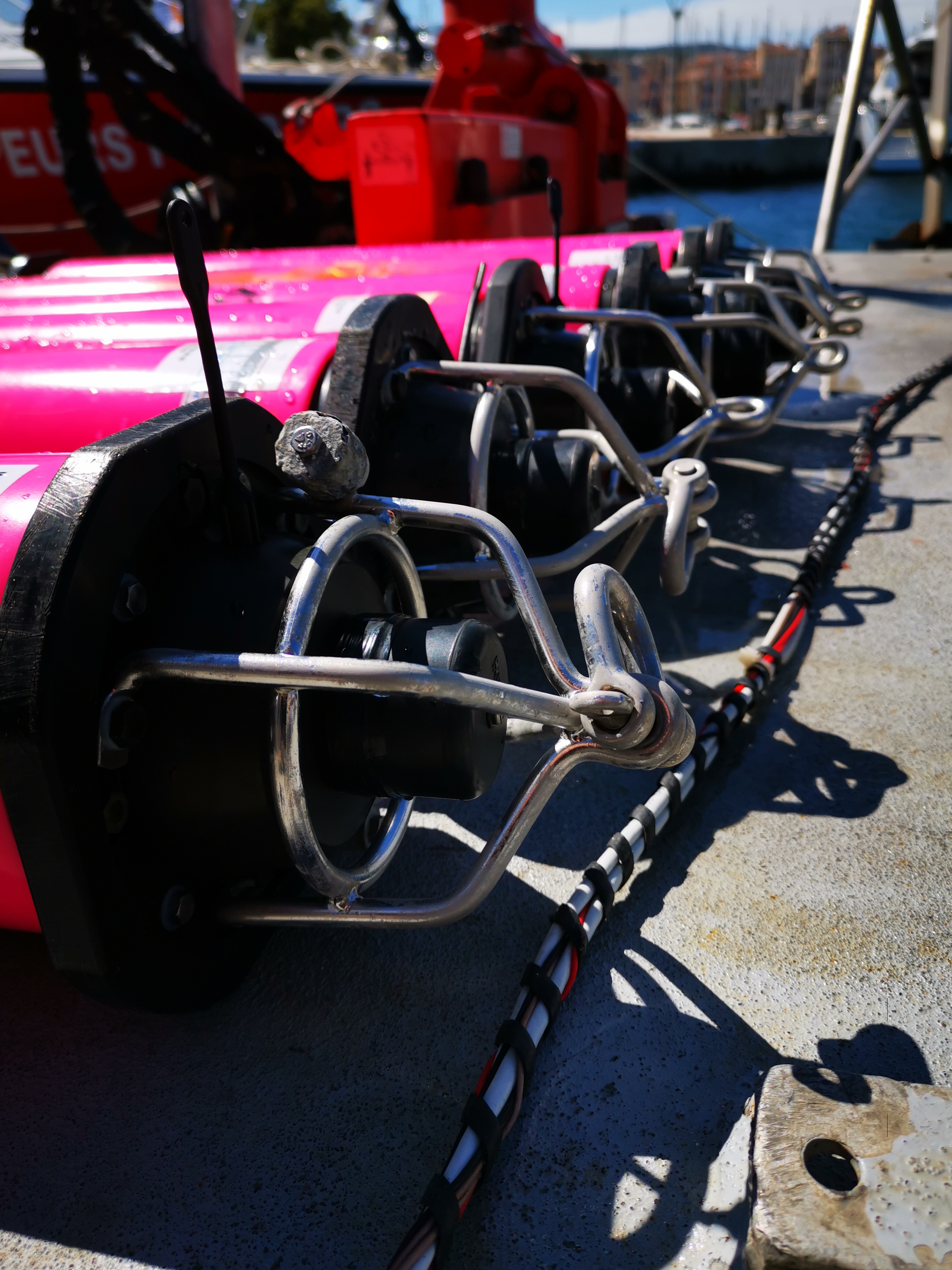 Ixblue canopus transponders being deployed for utec project