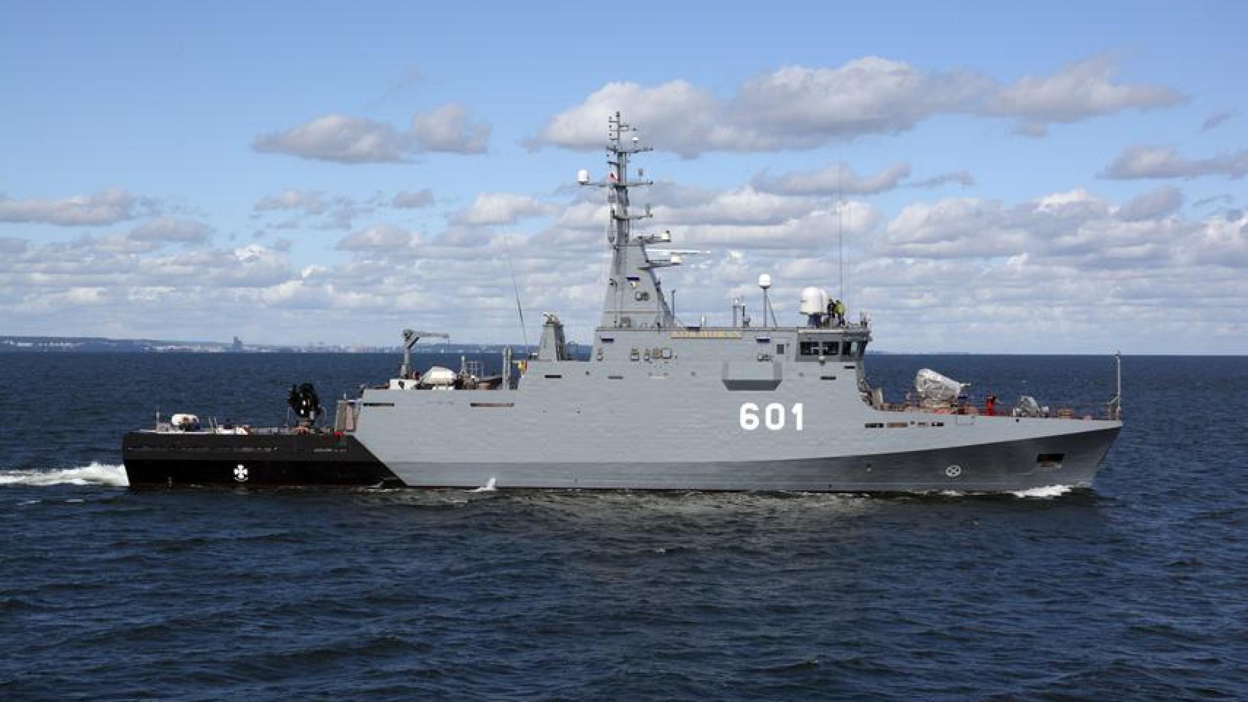 Polish navy kormoran mcm vessel0